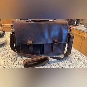 Rugged Banuce Men's Brown Leather Messenger Bag